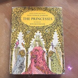 Vintage 1962 The Princesses Hardcover Book - 16 selected stories